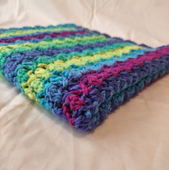 Handmade Crocheted Parrot Stripe Baby Blanket - Picture 6 of 7